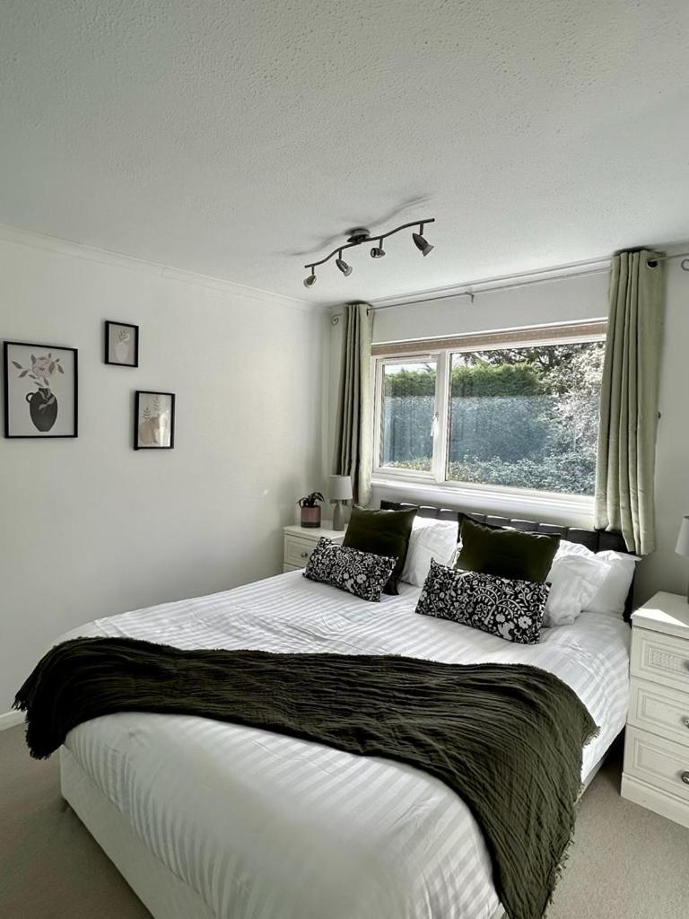 Villa Stylish 3 Bed House Hitchin Esterno foto