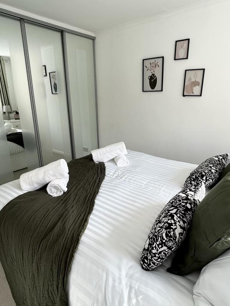 Villa Stylish 3 Bed House Hitchin Esterno foto